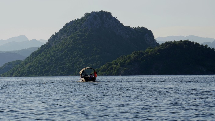 Skadar Lake Boat Tour – Explore the Area First-Hand