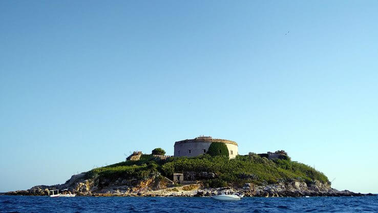 Gorazda fortress – an isolated and well-hidden Montenegro city