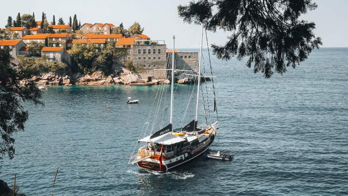 Rest your mind and energise your body in one of the best hotels in Montenegro