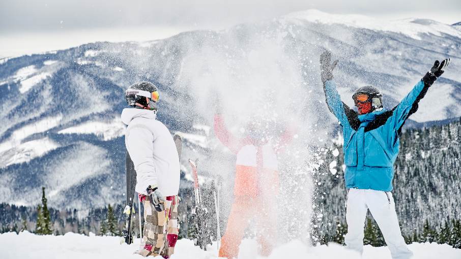 Practical Tips for Skiing in Montenegro