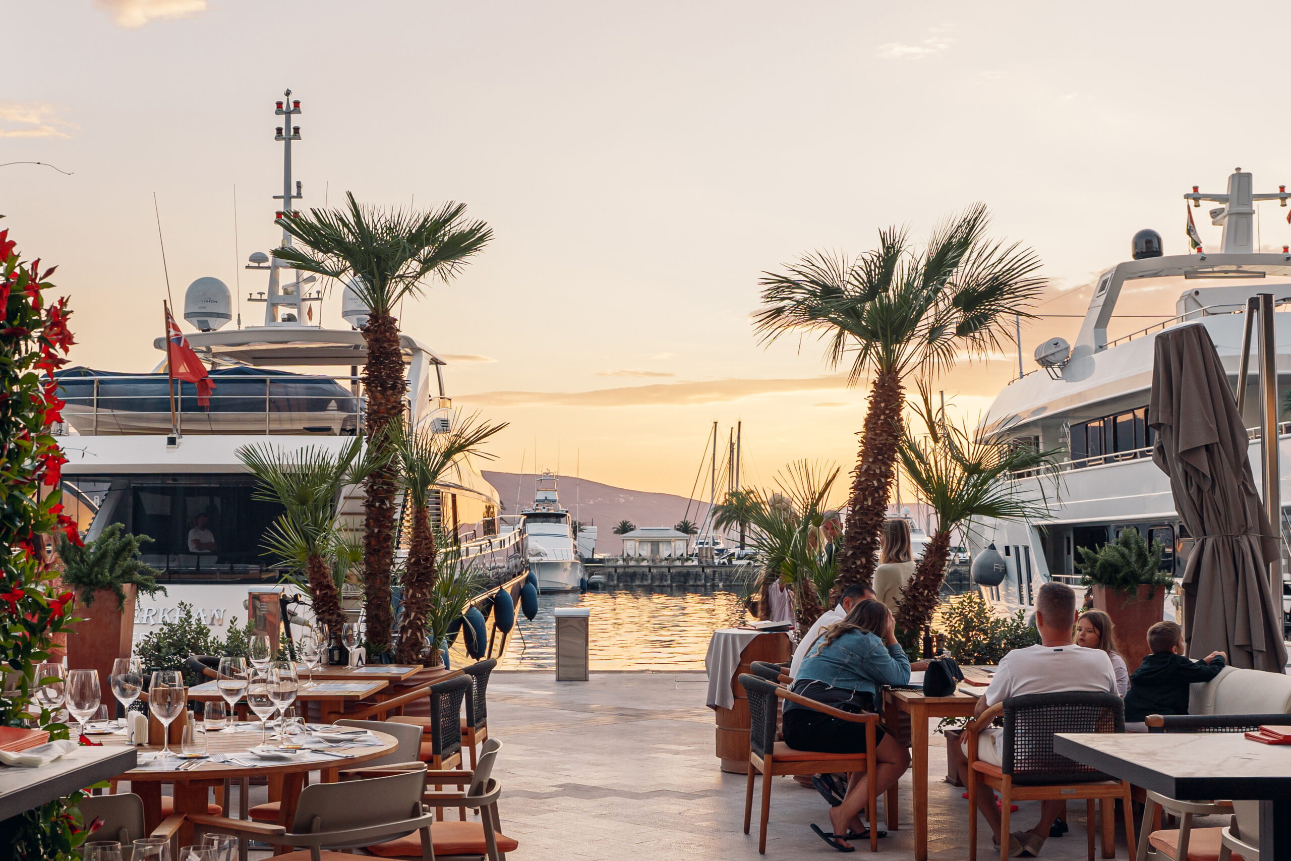Yacht Club